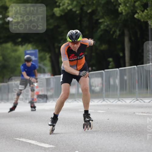29.06.2025 - hella hamburg halbmarathon Jannik Wohlers http://msf.ph/oto/8343902 29.06.2025 09:02:38 Lombardsbrücke  meine-sportfotos.de