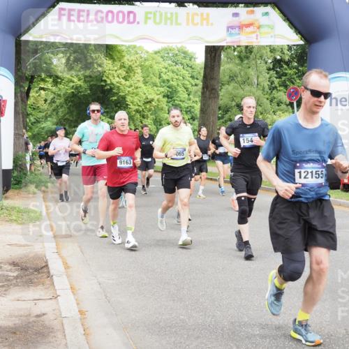 29.06.2025 - hella hamburg halbmarathon MichiJ http://msf.ph/oto/8343996 29.06.2025 10:40:25 Zwischen KM18-KM19 1061, 1549, 2082, 4770, 6511, 6512, 6628, 7177, 7274, 8361, 9065, 10895, 11551, 11588, 11589, 11604, 12155, 12482, 12712, 13147, 15430, 15502, 15690, 16986, 18831, 18879, 18915 meine-sportfotos.de