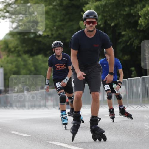 29.06.2025 - hella hamburg halbmarathon Jannik Wohlers http://msf.ph/oto/8344021 29.06.2025 09:02:40 Lombardsbrücke  meine-sportfotos.de