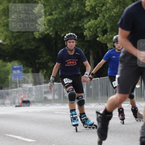 29.06.2025 - hella hamburg halbmarathon Jannik Wohlers http://msf.ph/oto/8344095 29.06.2025 09:02:41 Lombardsbrücke  meine-sportfotos.de
