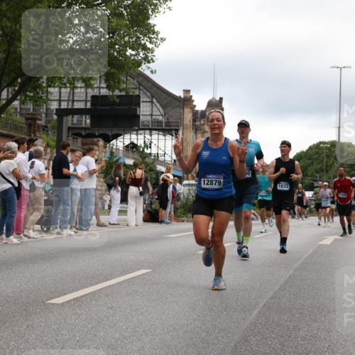29.06.2025 - hella hamburg halbmarathon Yannick Fuchs http://msf.ph/oto/8344267 29.06.2025 10:52:21 20KM 1319, 1595, 1833, 2159, 2250, 2619, 2656, 2996, 3251, 4319, 4550, 4708, 4767, 5277, 5675, 6138, 6147, 6592, 7082, 7659, 7856, 8089, 9230, 9553, 9555, 10020, 10268, 10319, 10518, 10703, 11394, 11605, 11808, 11846, 12378, 12495, 12585, 12734, 12735, 12879, 13287, 13512, 13654, 13694, 13880, 14266, 14355, 14673, 15197, 15434, 15527, 16189, 17531, 17665, 17814, 17827, 18727, 18985 meine-sportfotos.de