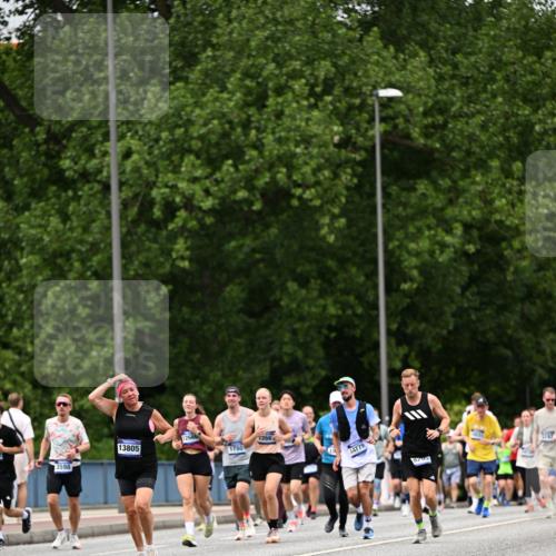 29.06.2025 - hella hamburg halbmarathon Dr. Thomas Lammeyer http://msf.ph/oto/8344288 29.06.2025 10:40:30 Kennedybrücke 1036, 1102, 1183, 1224, 1284, 1717, 2588, 3243, 3741, 3990, 4902, 4937, 5012, 5171, 5240, 5246, 5531, 5747, 5919, 6021, 6381, 6845, 6896, 7111, 7927, 8530, 9229, 9295, 9694, 9701, 10119, 10336, 10341, 11010 meine-sportfotos.de