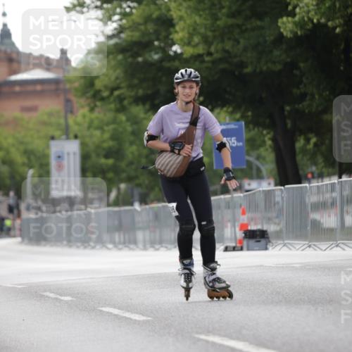 29.06.2025 - hella hamburg halbmarathon Jannik Wohlers http://msf.ph/oto/8344330 29.06.2025 09:02:48 Lombardsbrücke  meine-sportfotos.de