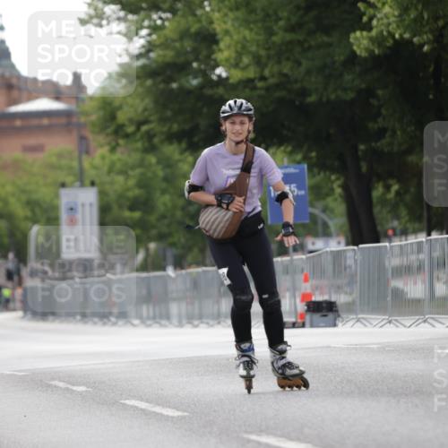 29.06.2025 - hella hamburg halbmarathon Jannik Wohlers http://msf.ph/oto/8344345 29.06.2025 09:02:48 Lombardsbrücke  meine-sportfotos.de