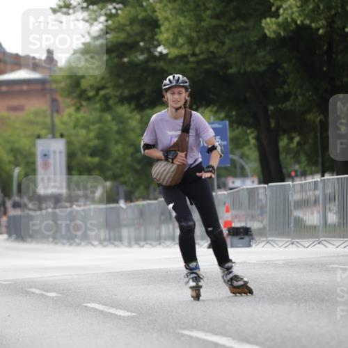 29.06.2025 - hella hamburg halbmarathon Jannik Wohlers http://msf.ph/oto/8344370 29.06.2025 09:02:48 Lombardsbrücke  meine-sportfotos.de