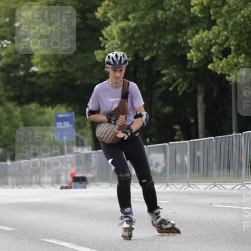 29.06.2025 - hella hamburg halbmarathon Jannik Wohlers http://msf.ph/oto/8344589 29.06.2025 09:02:49 Lombardsbrücke  meine-sportfotos.de