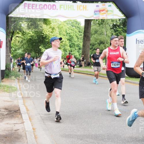 29.06.2025 - hella hamburg halbmarathon MichiJ http://msf.ph/oto/8344672 29.06.2025 10:40:29 Zwischen KM18-KM19 1061, 1499, 1549, 2074, 4770, 6628, 6877, 6897, 9065, 9163, 10895, 11551, 11588, 11589, 11604, 12155, 15430, 15690, 16357, 16477, 16986, 17130, 18831, 18915, 19244 meine-sportfotos.de