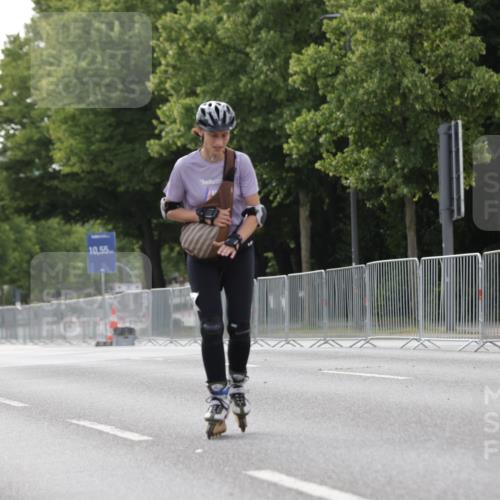 29.06.2025 - hella hamburg halbmarathon Jannik Wohlers http://msf.ph/oto/8344677 29.06.2025 09:02:50 Lombardsbrücke  meine-sportfotos.de