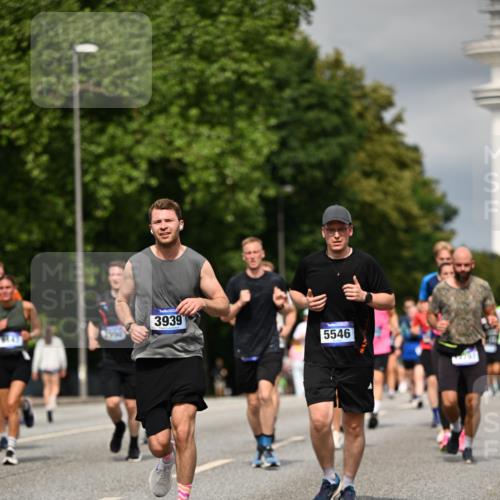 29.06.2025 - hella hamburg halbmarathon Dr. Thomas Lammeyer http://msf.ph/oto/8344697 29.06.2025 10:18:15 Kennedybrücke 1131, 1406, 2990, 3020, 3154, 3728, 3756, 3834, 3939, 5191, 5546, 5670, 6028, 6083, 6089, 7209, 7442, 7802, 7840, 7991, 8001, 8147, 8409, 9663, 9845, 10610, 11355 meine-sportfotos.de