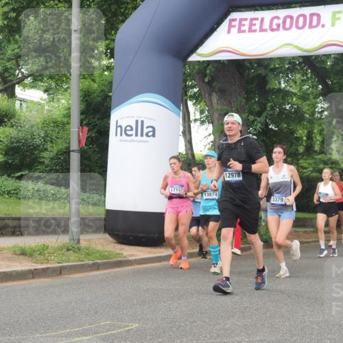 29.06.2025 - hella hamburg halbmarathon KatJ http://msf.ph/oto/8344728 29.06.2025 10:49:24 Zwischen KM18-KM19 1147, 3625, 5058, 5379 meine-sportfotos.de