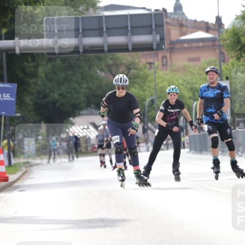 29.06.2025 - hella hamburg halbmarathon Jannik Wohlers http://msf.ph/oto/8344748 29.06.2025 09:03:01 Lombardsbrücke  meine-sportfotos.de