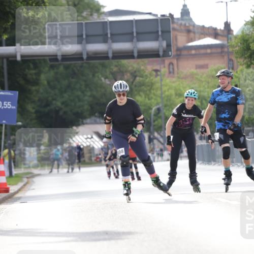29.06.2025 - hella hamburg halbmarathon Jannik Wohlers http://msf.ph/oto/8344790 29.06.2025 09:03:02 Lombardsbrücke  meine-sportfotos.de