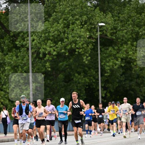 29.06.2025 - hella hamburg halbmarathon Dr. Thomas Lammeyer http://msf.ph/oto/8344813 29.06.2025 10:40:32 Kennedybrücke 1036, 1102, 1183, 1224, 1284, 1717, 3243, 3741, 3990, 4902, 4937, 5012, 5171, 5240, 5246, 5531, 5540, 5747, 5919, 6021, 6381, 6417, 6845, 6896, 7927, 8530, 9229, 9295, 9694, 9701, 10119, 10336, 10341 meine-sportfotos.de