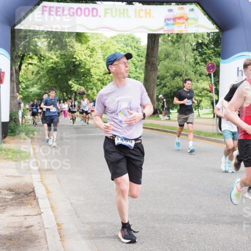 29.06.2025 - hella hamburg halbmarathon MichiJ http://msf.ph/oto/8344839 29.06.2025 10:40:29 Zwischen KM18-KM19 1061, 1499, 1549, 2074, 4770, 6628, 6877, 6897, 9065, 9163, 10895, 11551, 11588, 11589, 11604, 12155, 15430, 15690, 16357, 16477, 16986, 17130, 18831, 18915, 19244 meine-sportfotos.de