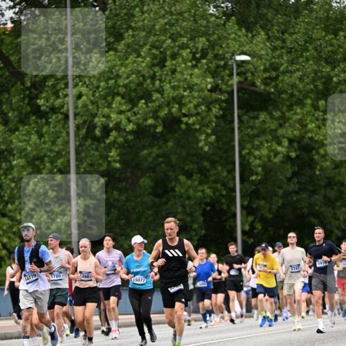29.06.2025 - hella hamburg halbmarathon Dr. Thomas Lammeyer http://msf.ph/oto/8344858 29.06.2025 10:40:32 Kennedybrücke 1036, 1102, 1183, 1224, 1284, 1717, 3243, 3741, 3990, 4902, 4937, 5012, 5171, 5240, 5246, 5531, 5540, 5747, 5919, 6021, 6381, 6417, 6845, 6896, 7927, 8530, 9229, 9295, 9694, 9701, 10119, 10336, 10341 meine-sportfotos.de