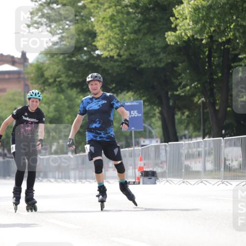 29.06.2025 - hella hamburg halbmarathon Jannik Wohlers http://msf.ph/oto/8344881 29.06.2025 09:03:03 Lombardsbrücke  meine-sportfotos.de