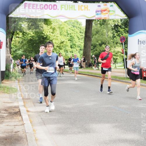 29.06.2025 - hella hamburg halbmarathon MichiJ http://msf.ph/oto/8345251 29.06.2025 10:40:32 Zwischen KM18-KM19 1061, 1499, 2074, 6628, 6877, 6897, 7232, 9065, 9163, 12490, 13803, 15430, 15690, 16357, 16477, 16986, 17130, 18487, 18831, 18915, 19244 meine-sportfotos.de