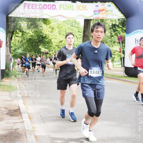 29.06.2025 - hella hamburg halbmarathon MichiJ http://msf.ph/oto/8345390 29.06.2025 10:40:33 Zwischen KM18-KM19 1499, 2074, 3999, 6877, 6897, 7232, 9065, 9163, 12490, 13803, 15690, 16357, 16477, 17130, 18487, 18831, 19244 meine-sportfotos.de