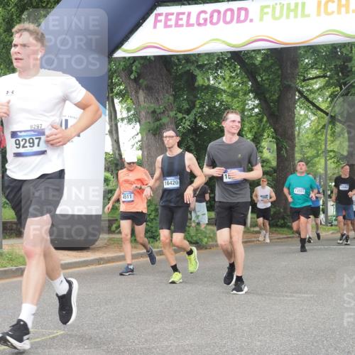 29.06.2025 - hella hamburg halbmarathon KatJ http://msf.ph/oto/8345547 29.06.2025 10:49:31 Zwischen KM18-KM19 1184, 2661, 4511, 5058, 5379, 6142 meine-sportfotos.de