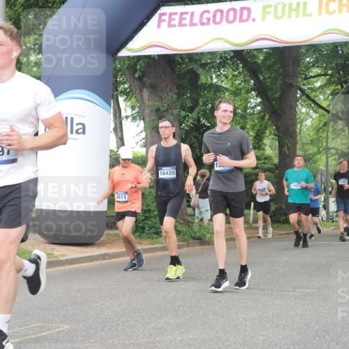 29.06.2025 - hella hamburg halbmarathon KatJ http://msf.ph/oto/8345578 29.06.2025 10:49:31 Zwischen KM18-KM19 1184, 2661, 4511, 5058, 5379, 6142 meine-sportfotos.de