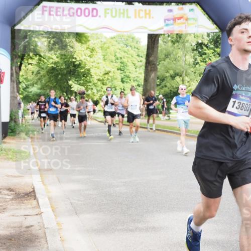 29.06.2025 - hella hamburg halbmarathon MichiJ http://msf.ph/oto/8345594 29.06.2025 10:40:34 Zwischen KM18-KM19 1499, 2074, 3999, 6877, 6897, 7232, 9163, 12490, 13033, 13803, 13865, 16357, 16477, 17130, 18487, 19244 meine-sportfotos.de