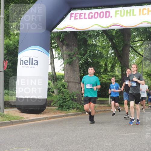 29.06.2025 - hella hamburg halbmarathon KatJ http://msf.ph/oto/8345780 29.06.2025 10:49:33 Zwischen KM18-KM19 1184, 2661, 4511, 6142, 7869 meine-sportfotos.de
