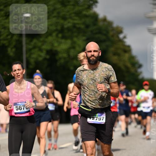 29.06.2025 - hella hamburg halbmarathon Dr. Thomas Lammeyer http://msf.ph/oto/8345840 29.06.2025 10:18:19 Kennedybrücke 1131, 1406, 1480, 2990, 3020, 3025, 3154, 3728, 3756, 3834, 3939, 5191, 5546, 5670, 6028, 6083, 6089, 6366, 6717, 7209, 7442, 7802, 7840, 7991, 8001, 8147, 8409, 9173, 9663, 9845, 10224, 10610, 10977, 11355 meine-sportfotos.de