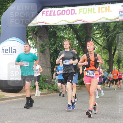 29.06.2025 - hella hamburg halbmarathon KatJ http://msf.ph/oto/8345868 29.06.2025 10:49:35 Zwischen KM18-KM19 1184, 1940, 2661, 4511, 7869 meine-sportfotos.de