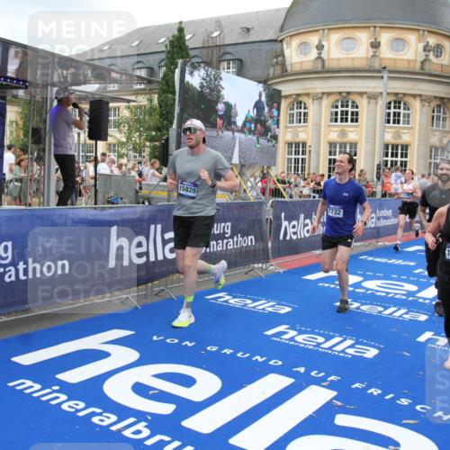 29.06.2025 - hella hamburg halbmarathon Michael Strokosch http://msf.ph/oto/8345959 29.06.2025 10:52:11 Ziel 1482, 2397, 2595, 5032, 5093, 5378, 6897, 7732, 9082, 12135, 12580, 13726, 14248, 14300, 15506, 15829, 16003, 16179, 16320, 16666, 17033, 17130, 18475, 18801 meine-sportfotos.de
