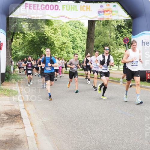 29.06.2025 - hella hamburg halbmarathon MichiJ http://msf.ph/oto/8345983 29.06.2025 10:40:36 Zwischen KM18-KM19 3999, 6877, 7232, 9032, 12490, 13033, 13803, 13865, 16357, 16780, 18487 meine-sportfotos.de