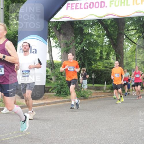 29.06.2025 - hella hamburg halbmarathon KatJ http://msf.ph/oto/8346108 29.06.2025 10:49:38 Zwischen KM18-KM19 1114, 1940, 4511, 4859, 7869 meine-sportfotos.de