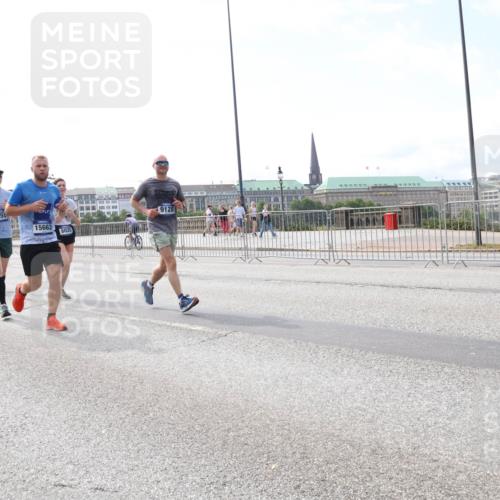 29.06.2025 - hella hamburg halbmarathon Lena Gebhardt http://msf.ph/oto/8346148 29.06.2025 10:13:37 Lombardsbrücke 12928, 5232, 2055, 15663, 6026, 9128, 1007, 1131, 1480, 1747, 1859, 2055, 2359, 2721, 2904, 2961, 2987, 3218, 3360, 3728, 3729, 4001, 4187, 4795, 4950, 5232, 5546, 5631, 5719, 6026, 6489, 6717, 6724, 7346, 7446, 7447, 7460, 7462, 7913, 8279, 8673, 8913, 9128, 9527, 9612, 9631, 10442, 10443, 10977, 11441, 12313, 12492, 12797, 12928, 12929, 13331, 13928, 15085, 15663, 15721, 15722, 15922, 16030, 16437, 16491, 17472, 17474, 17988, 18222, 18231, 18732 meine-sportfotos.de