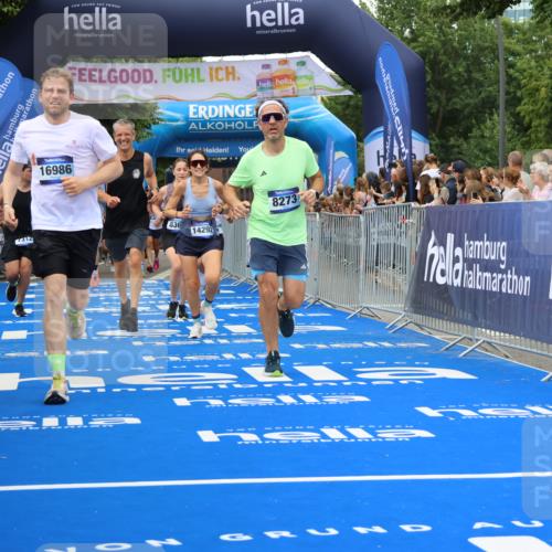 29.06.2025 - hella hamburg halbmarathon Strokosch-Dieckow http://msf.ph/oto/8346171 29.06.2025 10:53:10 Ziel 2074, 2111, 2208, 3059, 3258, 4121, 7312, 7383, 7864, 8273, 8361, 9142, 9537, 12875, 14323, 15179, 16929, 16986, 19208 meine-sportfotos.de