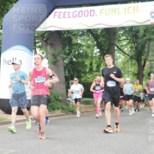 29.06.2025 - hella hamburg halbmarathon KatJ http://msf.ph/oto/8346347 29.06.2025 10:49:42 Zwischen KM18-KM19 1114, 1940, 4859, 6311 meine-sportfotos.de