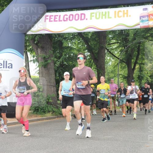 29.06.2025 - hella hamburg halbmarathon KatJ http://msf.ph/oto/8346528 29.06.2025 10:49:44 Zwischen KM18-KM19 1114, 4859, 6311, 8469 meine-sportfotos.de