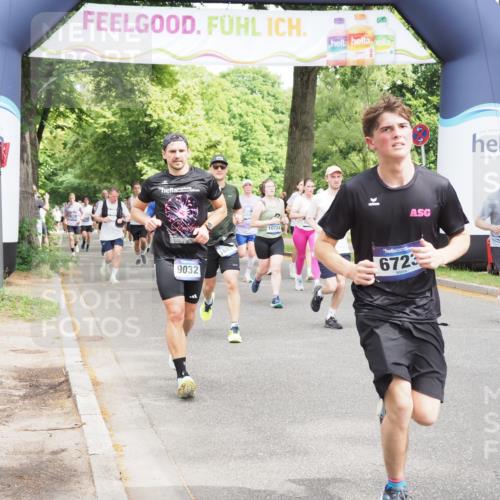 29.06.2025 - hella hamburg halbmarathon MichiJ http://msf.ph/oto/8346711 29.06.2025 10:40:40 Zwischen KM18-KM19 3334, 3999, 6723, 7918, 8335, 9032, 10724, 11009, 11333, 11689, 12607, 13033, 13803, 13865, 14239, 16467, 16780, 18418, 18487 meine-sportfotos.de