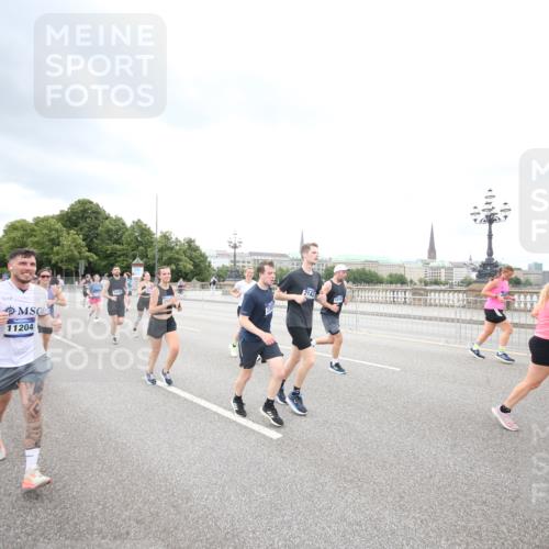 29.06.2025 - hella hamburg halbmarathon Jannik Wohlers http://msf.ph/oto/8346753 29.06.2025 10:56:14 Lombardsbrücke 1047, 2143, 2307, 2887, 2991, 3438, 3516, 3517, 3520, 3614, 3675, 3676, 3953, 3987, 4094, 4118, 4773, 5237, 5438, 5911, 5944, 6348, 6349, 7307, 7711, 8108, 8150, 8606, 8939, 8943, 9172, 9210, 9517, 9902, 9905, 9910, 10555, 10569, 10571, 10932, 10936, 11047, 11089, 11204, 12221, 12328, 12354, 12543, 12993, 13096, 13108, 13834, 14613, 14711, 14746, 15215, 15747, 16034, 16934, 17494, 17797, 18047, 18197 meine-sportfotos.de