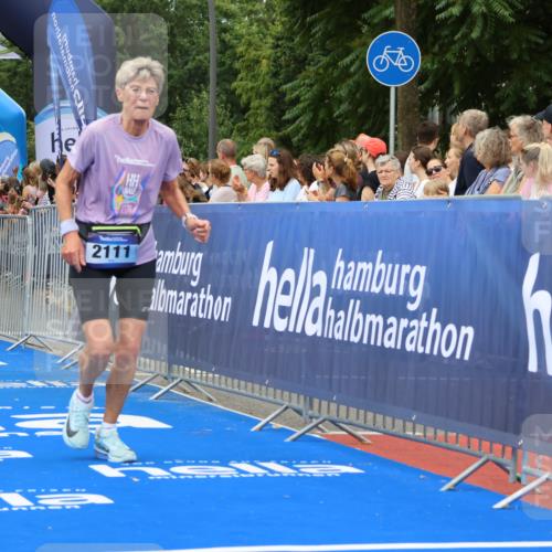29.06.2025 - hella hamburg halbmarathon Strokosch-Dieckow http://msf.ph/oto/8346898 29.06.2025 10:53:08 Ziel 2111, 2208, 3059, 3258, 3334, 4121, 7383, 7864, 8273, 8361, 8587, 9093, 9142, 9537, 12155, 12875, 14323, 15179, 16929, 16986, 19208 meine-sportfotos.de