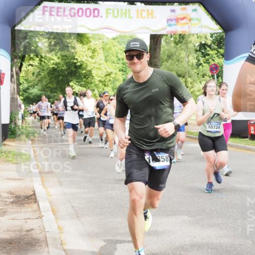29.06.2025 - hella hamburg halbmarathon MichiJ http://msf.ph/oto/8346950 29.06.2025 10:40:41 Zwischen KM18-KM19 3334, 3999, 5077, 6723, 7918, 8335, 9032, 10724, 11009, 11333, 11689, 12607, 12910, 13033, 13865, 14239, 16467, 16780, 18418 meine-sportfotos.de