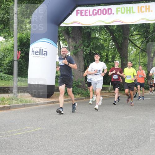 29.06.2025 - hella hamburg halbmarathon KatJ http://msf.ph/oto/8347928 29.06.2025 10:50:06 Zwischen KM18-KM19 1427, 7243 meine-sportfotos.de