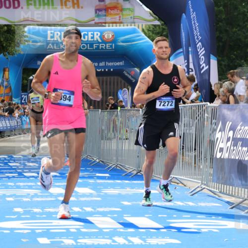 29.06.2025 - hella hamburg halbmarathon Strokosch-Dieckow http://msf.ph/oto/8348064 29.06.2025 10:32:13 Ziel 1894, 7272, 10876, 15826, 16065, 16736 meine-sportfotos.de