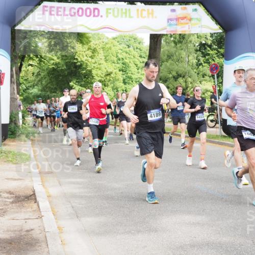 29.06.2025 - hella hamburg halbmarathon MichiJ http://msf.ph/oto/8348500 29.06.2025 10:40:53 Zwischen KM18-KM19 1502, 2058, 2099, 4189, 4299, 4938, 6762, 7478, 9537, 9791, 11430, 13327, 14323, 15061, 15146, 15179, 15879, 15946, 16623, 17348, 18666 meine-sportfotos.de
