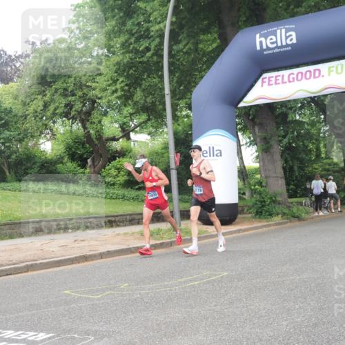 29.06.2025 - hella hamburg halbmarathon KatJ http://msf.ph/oto/8348520 29.06.2025 10:20:44 Zwischen KM18-KM19  meine-sportfotos.de