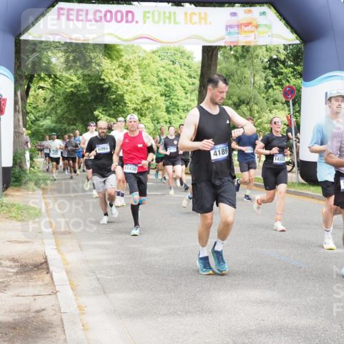 29.06.2025 - hella hamburg halbmarathon MichiJ http://msf.ph/oto/8348535 29.06.2025 10:40:53 Zwischen KM18-KM19 1502, 2058, 2099, 4189, 4299, 4938, 6762, 7478, 9537, 9791, 11430, 13327, 14323, 15061, 15146, 15179, 15879, 15946, 16623, 17348, 18666 meine-sportfotos.de