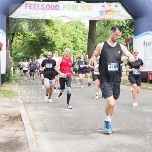 29.06.2025 - hella hamburg halbmarathon MichiJ http://msf.ph/oto/8348632 29.06.2025 10:40:54 Zwischen KM18-KM19 1502, 2058, 2099, 2884, 3103, 4189, 4299, 4938, 6762, 6994, 7147, 7478, 9537, 9791, 11430, 13327, 14323, 15146, 15179, 15879, 15946, 16623, 16750, 17348, 18143, 18666 meine-sportfotos.de