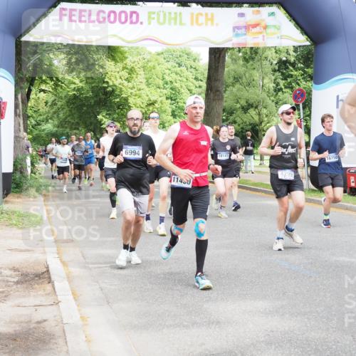 29.06.2025 - hella hamburg halbmarathon MichiJ http://msf.ph/oto/8348732 29.06.2025 10:40:55 Zwischen KM18-KM19 1502, 2099, 2884, 3103, 3310, 4189, 4299, 4938, 6762, 6994, 7147, 7478, 9537, 9791, 11430, 11992, 13327, 14323, 15146, 15179, 15946, 16623, 16750, 17348, 18143 meine-sportfotos.de