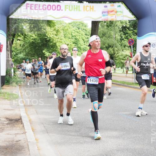 29.06.2025 - hella hamburg halbmarathon MichiJ http://msf.ph/oto/8348838 29.06.2025 10:40:55 Zwischen KM18-KM19 1502, 2099, 2884, 3103, 3310, 4189, 4299, 4938, 6762, 6994, 7147, 7478, 9537, 9791, 11430, 11992, 13327, 14323, 15146, 15179, 15946, 16623, 16750, 17348, 18143 meine-sportfotos.de