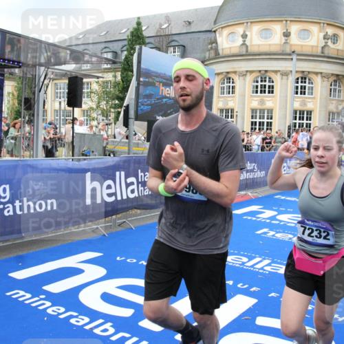29.06.2025 - hella hamburg halbmarathon Michael Strokosch http://msf.ph/oto/8348990 29.06.2025 10:52:36 Ziel 2670, 3715, 3952, 6561, 6562, 7178, 7232, 9145, 9739, 11689, 11791, 12450, 13051, 13301, 14561, 15001, 15980, 18982 meine-sportfotos.de