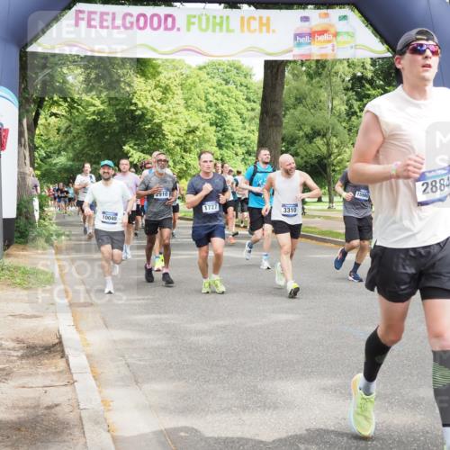 29.06.2025 - hella hamburg halbmarathon MichiJ http://msf.ph/oto/8349086 29.06.2025 10:40:58 Zwischen KM18-KM19 1502, 1727, 2070, 2884, 3103, 3310, 4189, 4299, 4938, 6942, 6994, 7147, 9537, 11430, 11992, 13997, 14323, 15146, 15179, 15980, 16623, 16750, 18143, 18720 meine-sportfotos.de