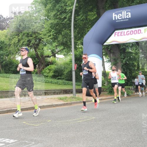 29.06.2025 - hella hamburg halbmarathon KatJ http://msf.ph/oto/8349211 29.06.2025 10:20:51 Zwischen KM18-KM19  meine-sportfotos.de